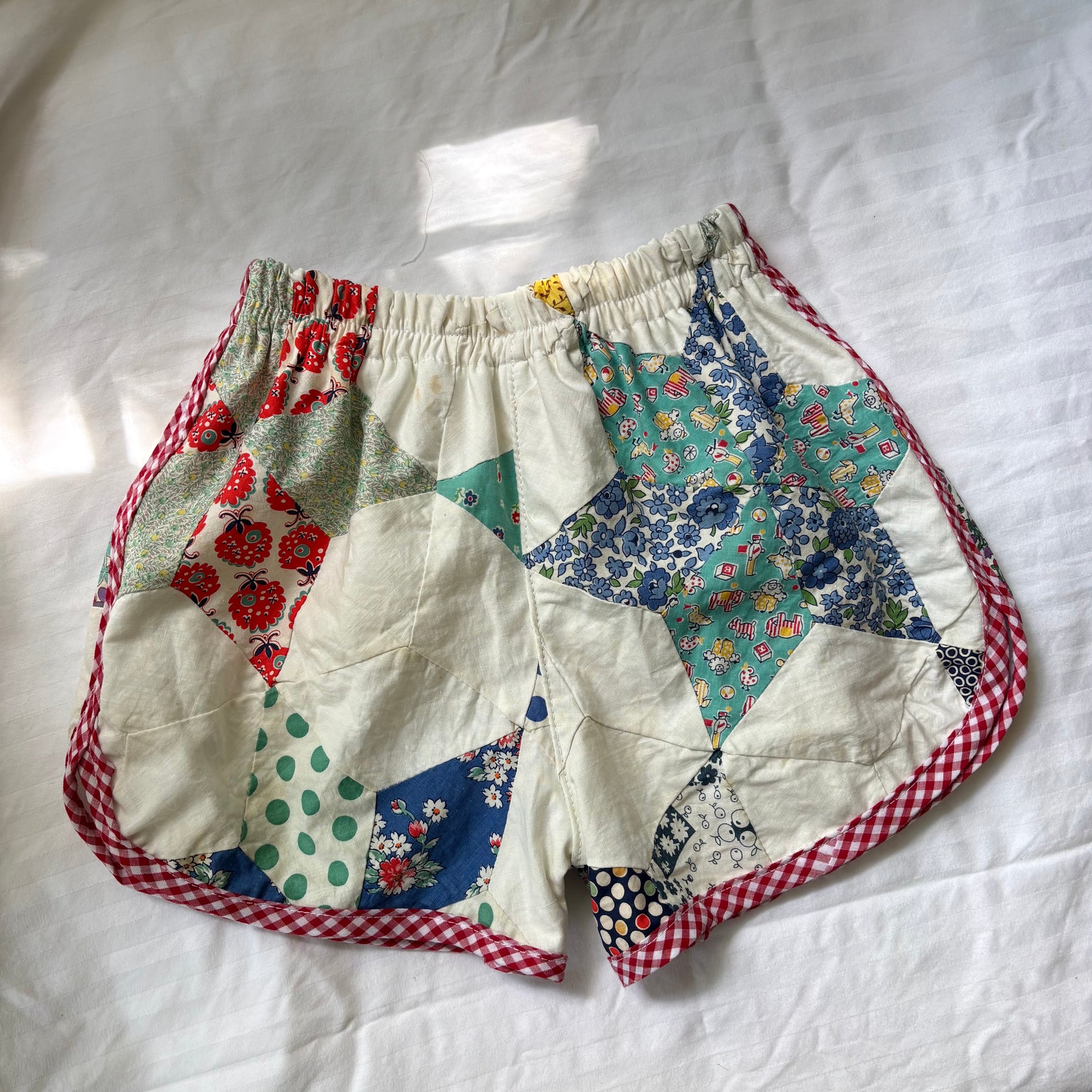 Quilt top track shorts - 5Y
