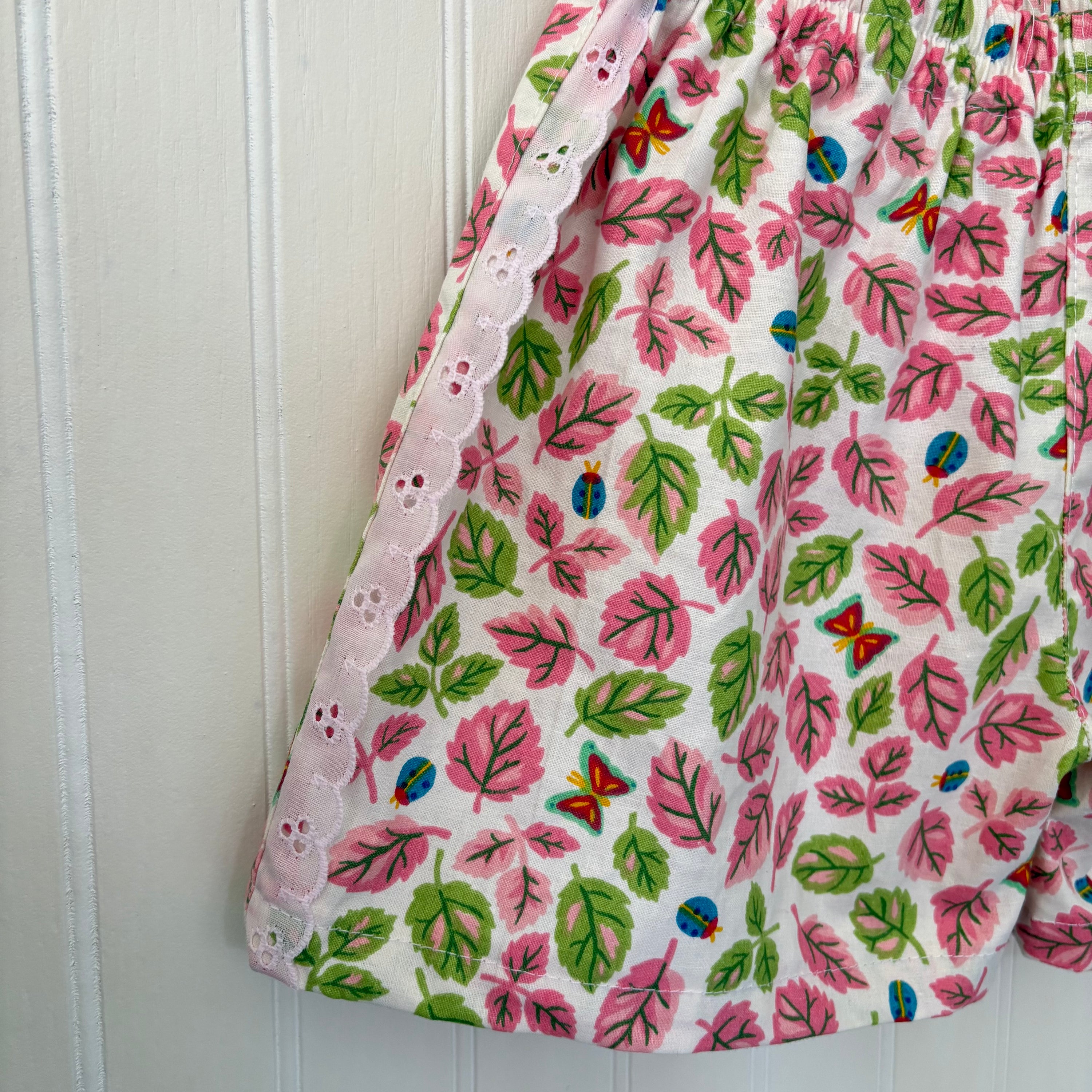 Ladybug eyelet shorts - 4Y