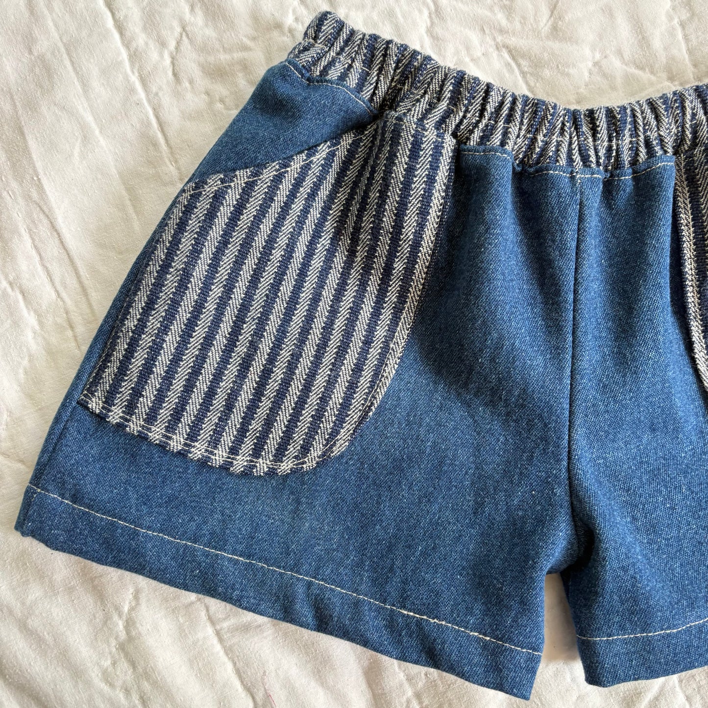 Denim pocket shorts - 4Y