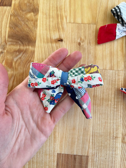 2 patchwork bows